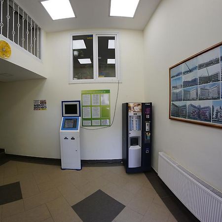 54A Tselinogradskaia Str At Alekseevka Underground Kharkov Ngoại thất bức ảnh